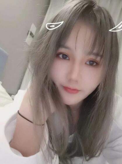 【成都】 宽窄巷子很乖的妹妹